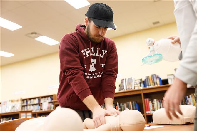 SHS HOSA CPR Class